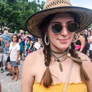 Meet your Posher, Bridget